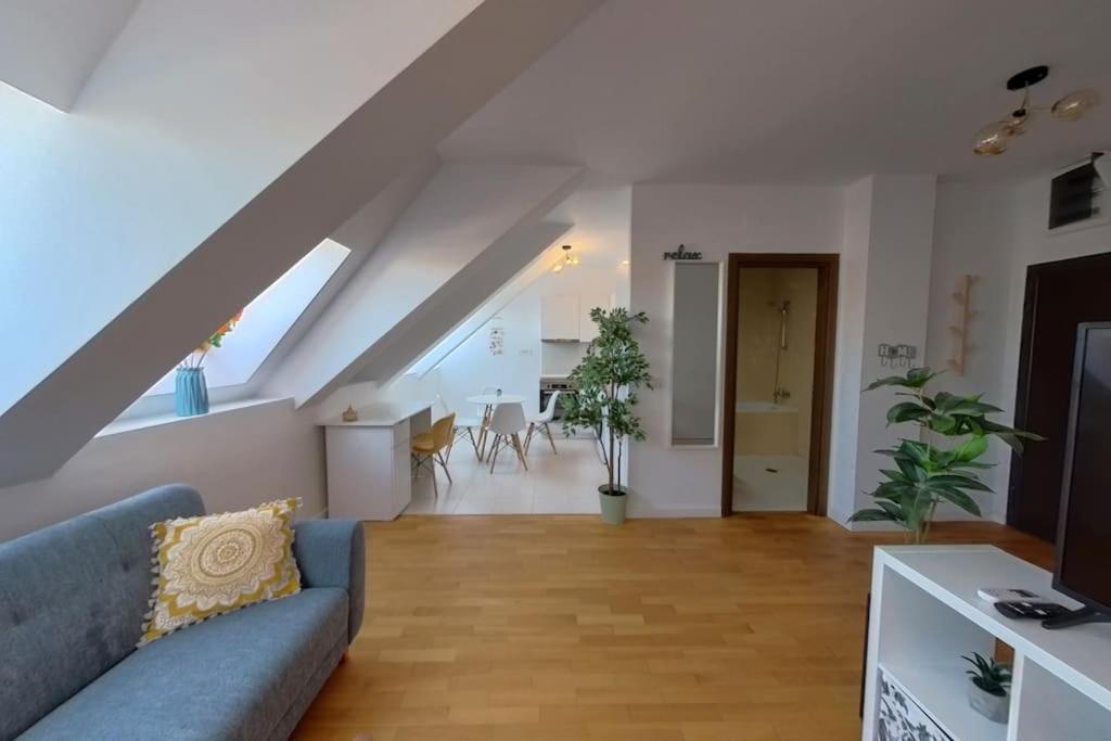 Bucharest Central Ee Apartment Ngoại thất bức ảnh